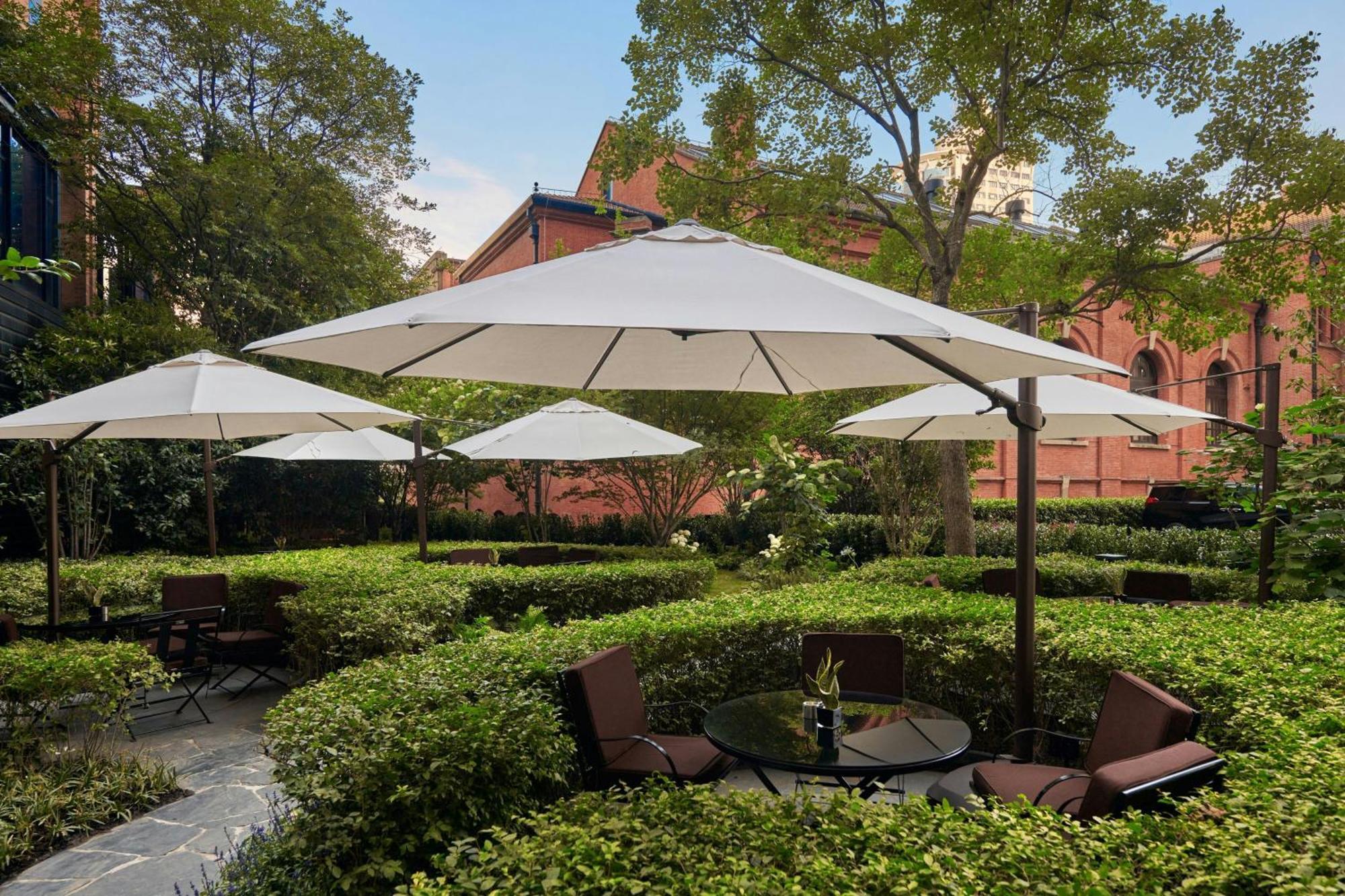 Bulgari Hotel Shanghai Exterior photo